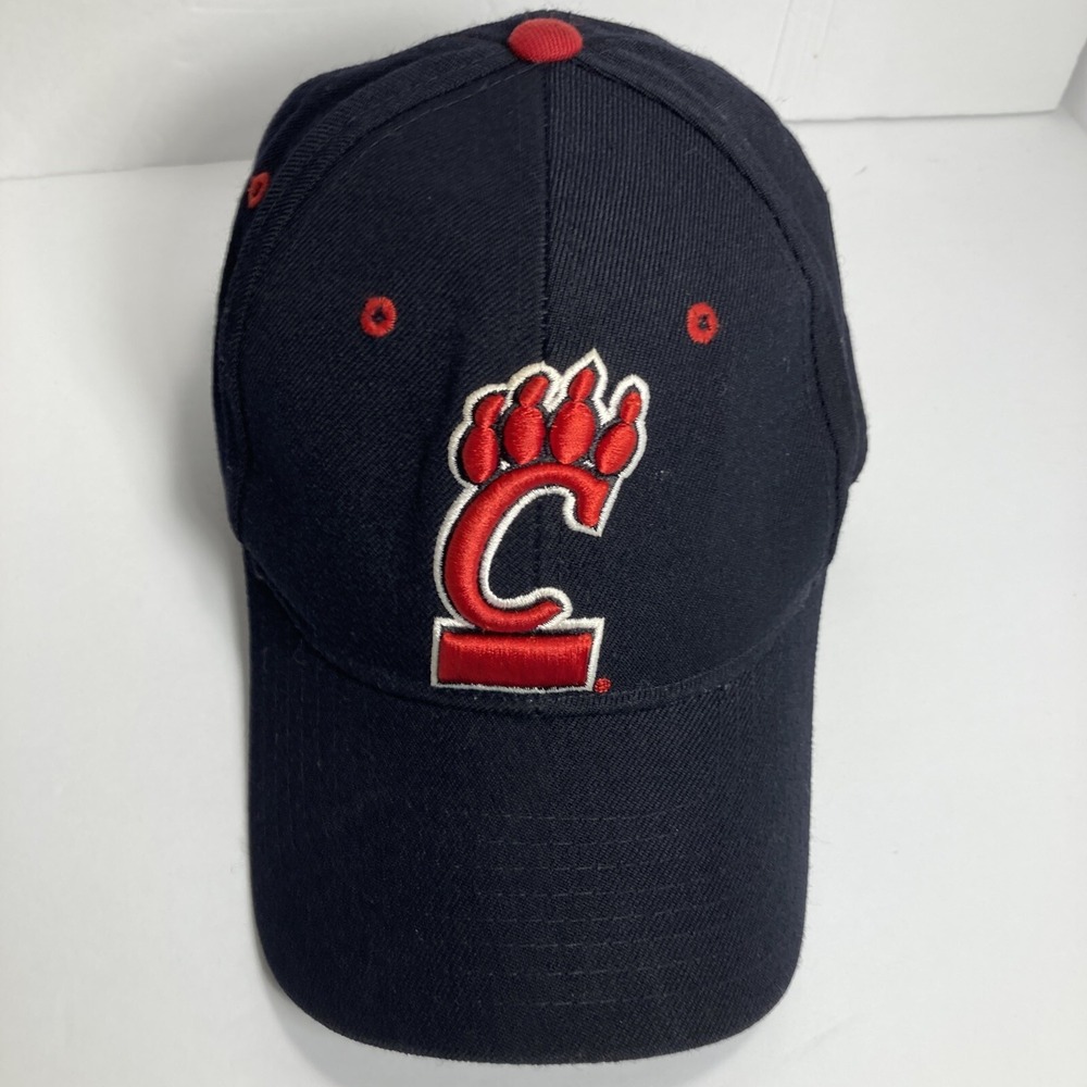 UC University Cincinnati Bearcats Cap Hat Size  7 1/8  Black Zephyr Wool Blend‎